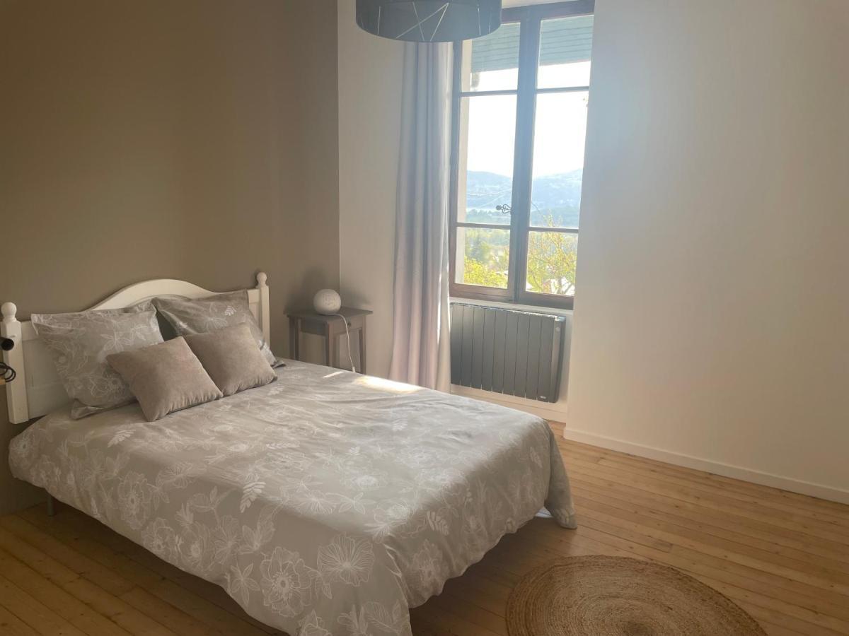 Du Vent Dans Les Arbres -120m2 Belle Vue Sur Le Holiday home